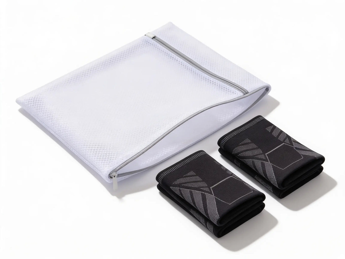 Filet de lavage et manchons de compression pliés